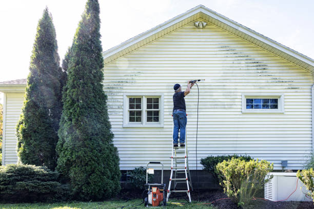 Post-Construction Pressure Washing in East Richmond Heights, CA